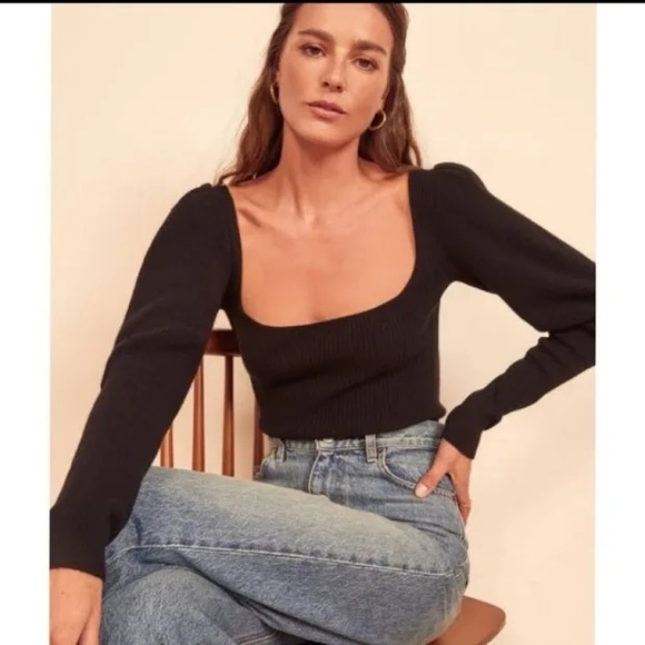Reformation Sweaters - Reformation Piazza 100% Cashmere Sweater